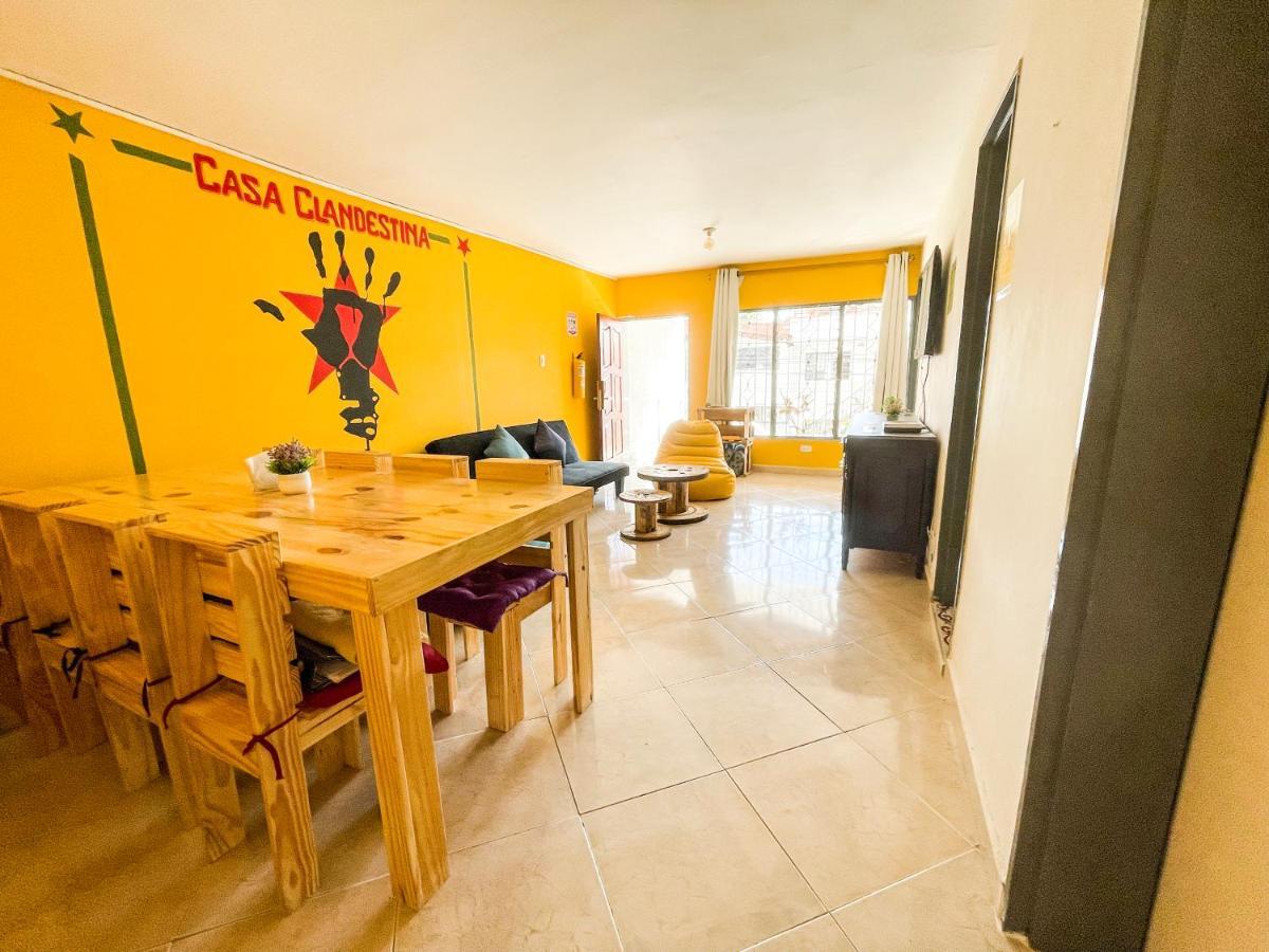 Casa Clandestina Guest House Medellin Exterior photo