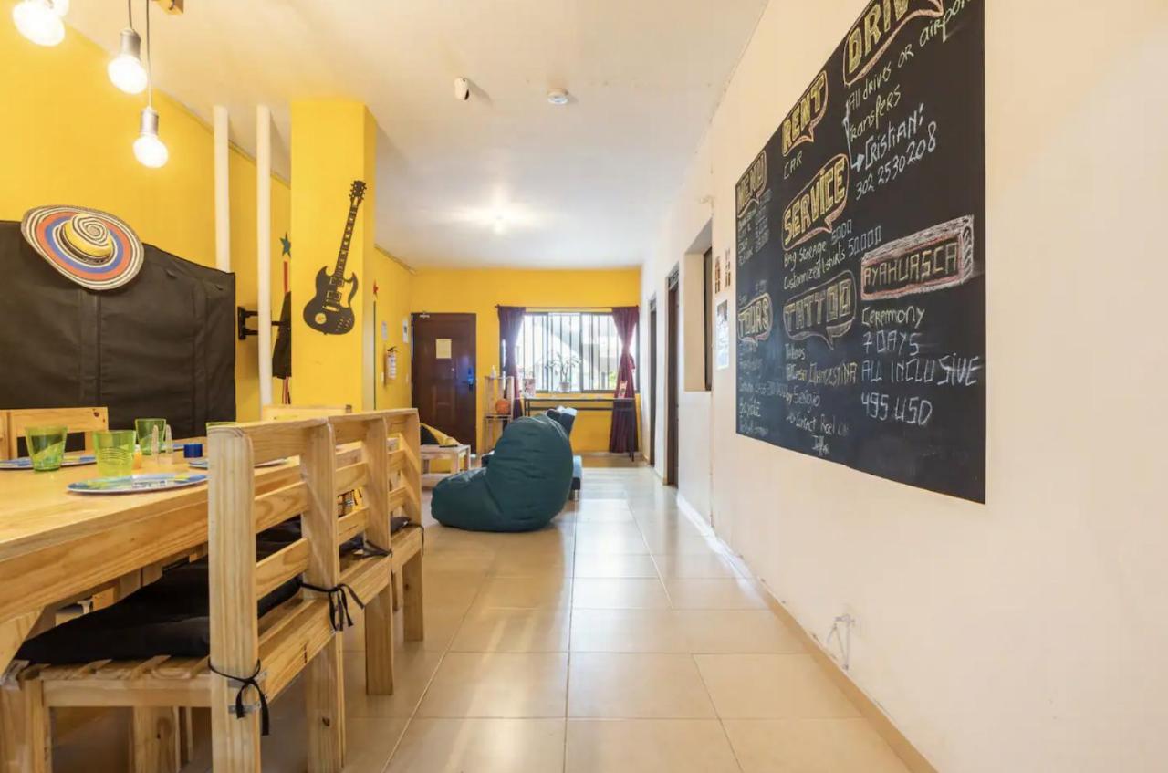 Casa Clandestina Guest House Medellin Exterior photo