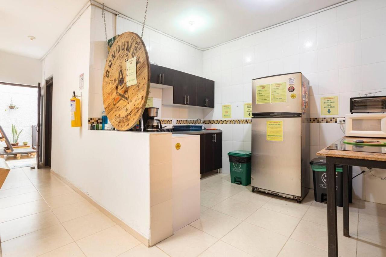 Casa Clandestina Guest House Medellin Exterior photo