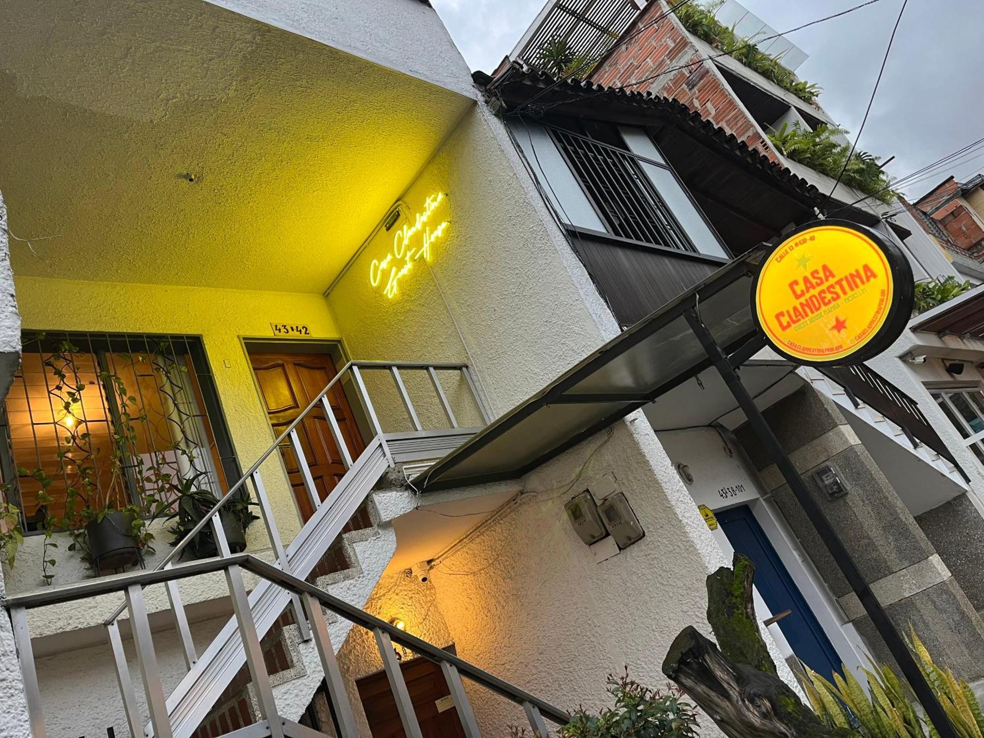 Casa Clandestina Guest House Medellin Exterior photo